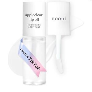 🎀3/$25🎀 Nooni Appleclear Lip Oil